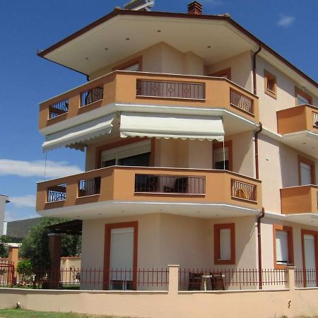شقة Olive Grove House يميناريا المظهر الخارجي الصورة